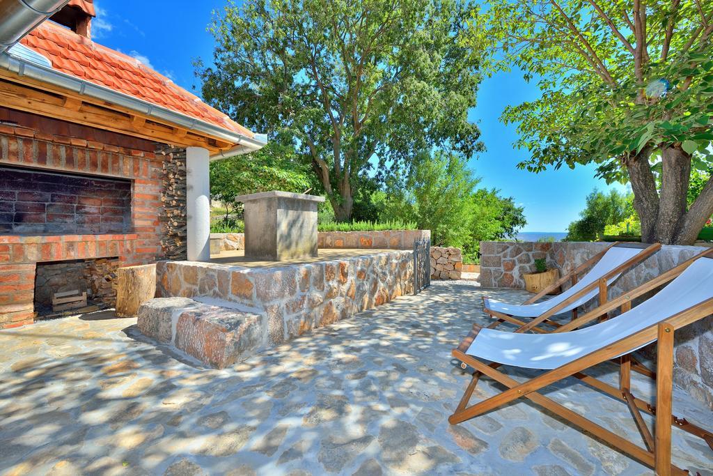 House Martelina Villa สตารีกราด-ปาเคลนีซา ภายนอก รูปภาพ